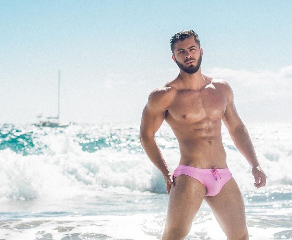 Kevin De La Cruz for Elia Beachwear